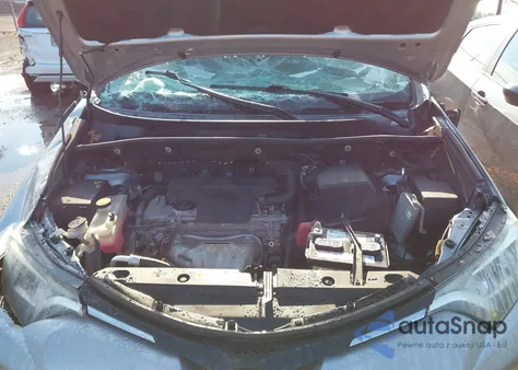 2018 Toyota Rav4 Xle из США, поврежденный, VIN 2T3WFREV2JW431521